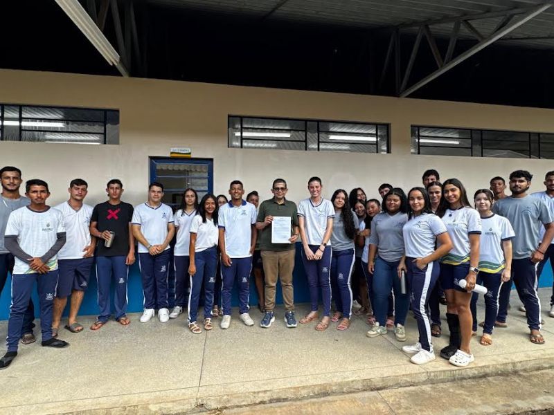 João Luiz reforça investimentos na educação e se reúne com lideranças indígenas em Manicoré