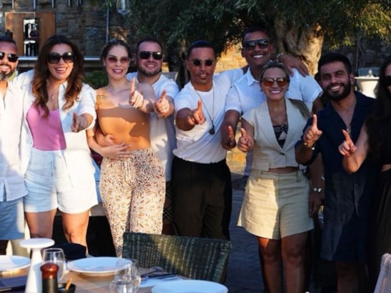 Luxo, crime e carne de ouro: o tour milionário de Cidade e Alessandra com o “QG do crime” na Grécia