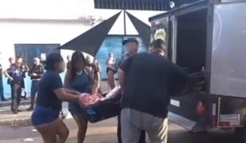 Discussão em festa termina com homem morto e mulher baleada em Manaus