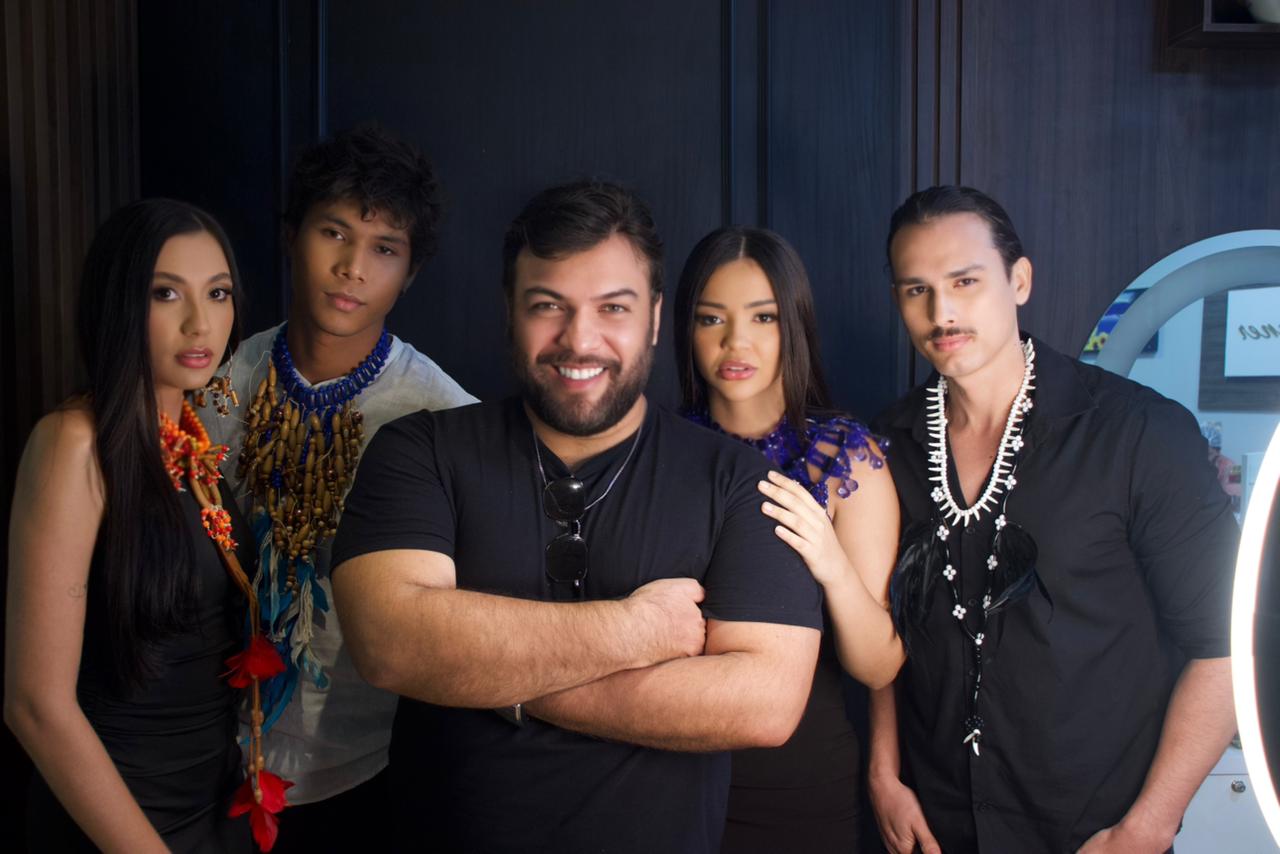 Eglisson Gomez lança coleção ‘Caminhos da Ancestralidade’ em evento exclusivo, no Ritz Park Mall